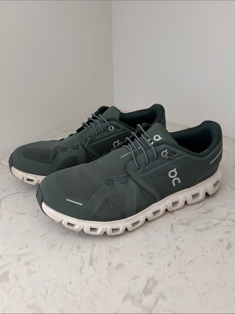 On Running Cloudswift Men's Running Shoes - Forest Green/White